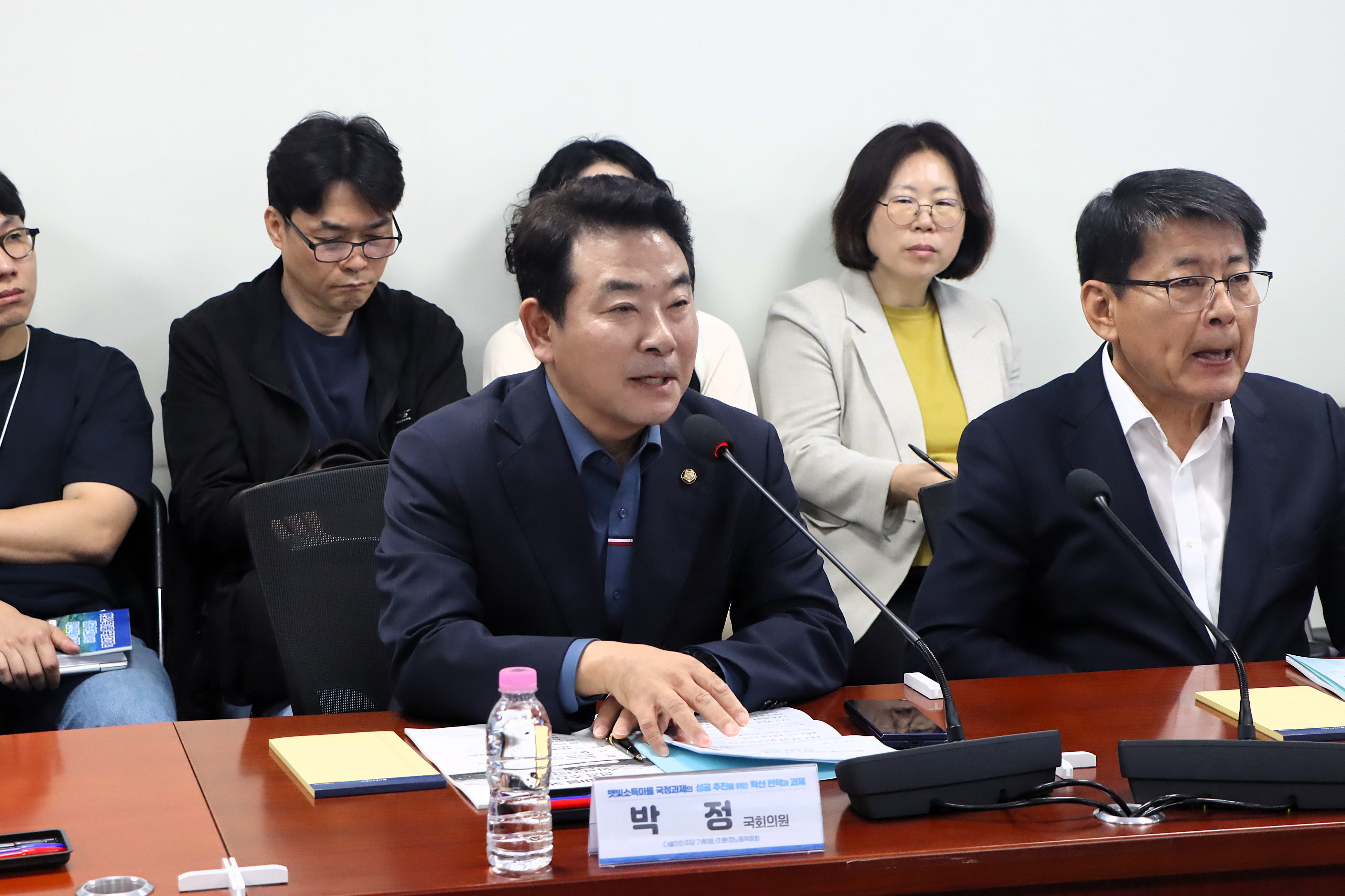 국회토론회 「햇빛소득마을 국정과제의 성공 추진을 위한 확산 전략과 과제」 이미지3 크게보기