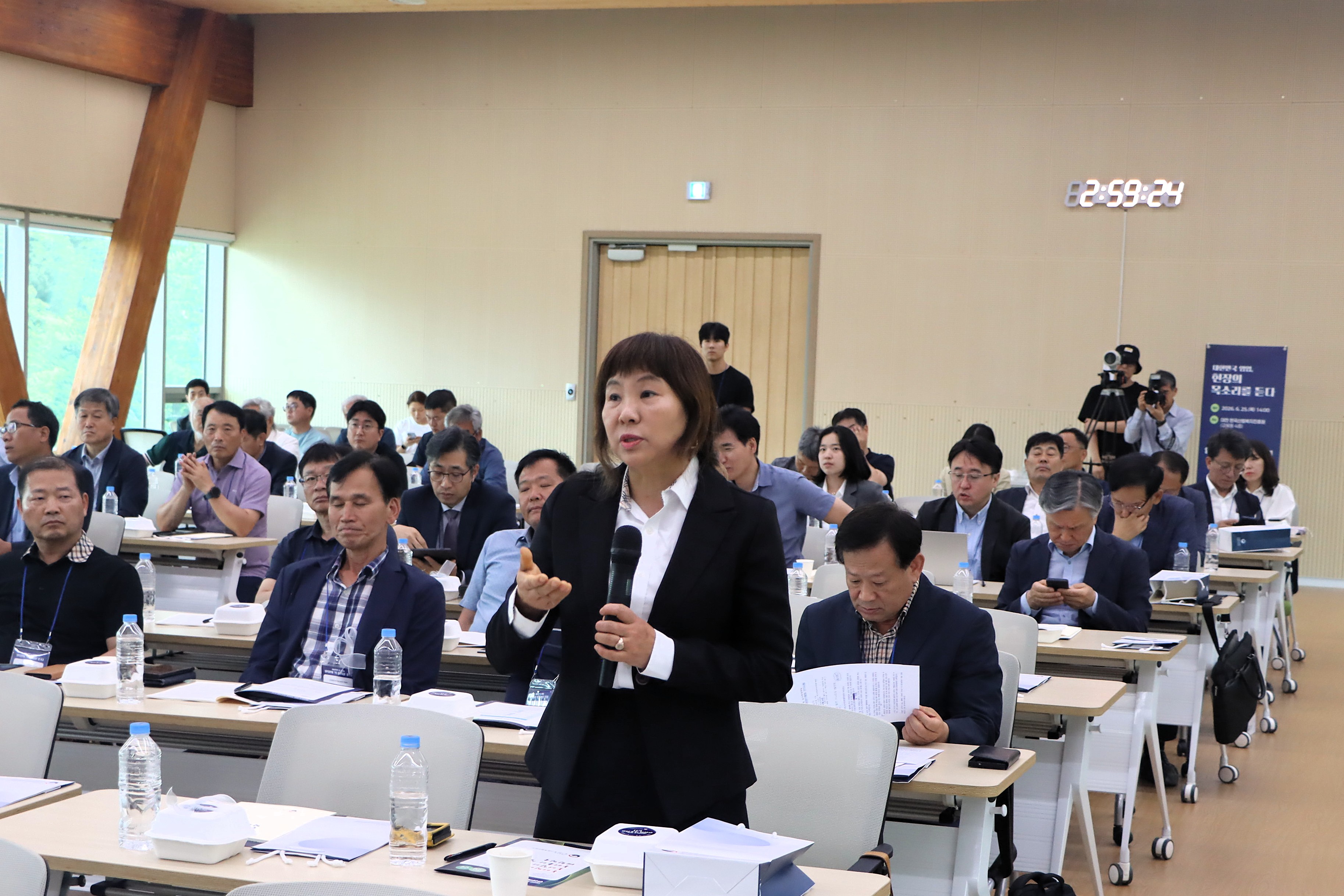 산림&middot;임업 활성화를 위한 타운홀 미팅 이미지4 크게보기