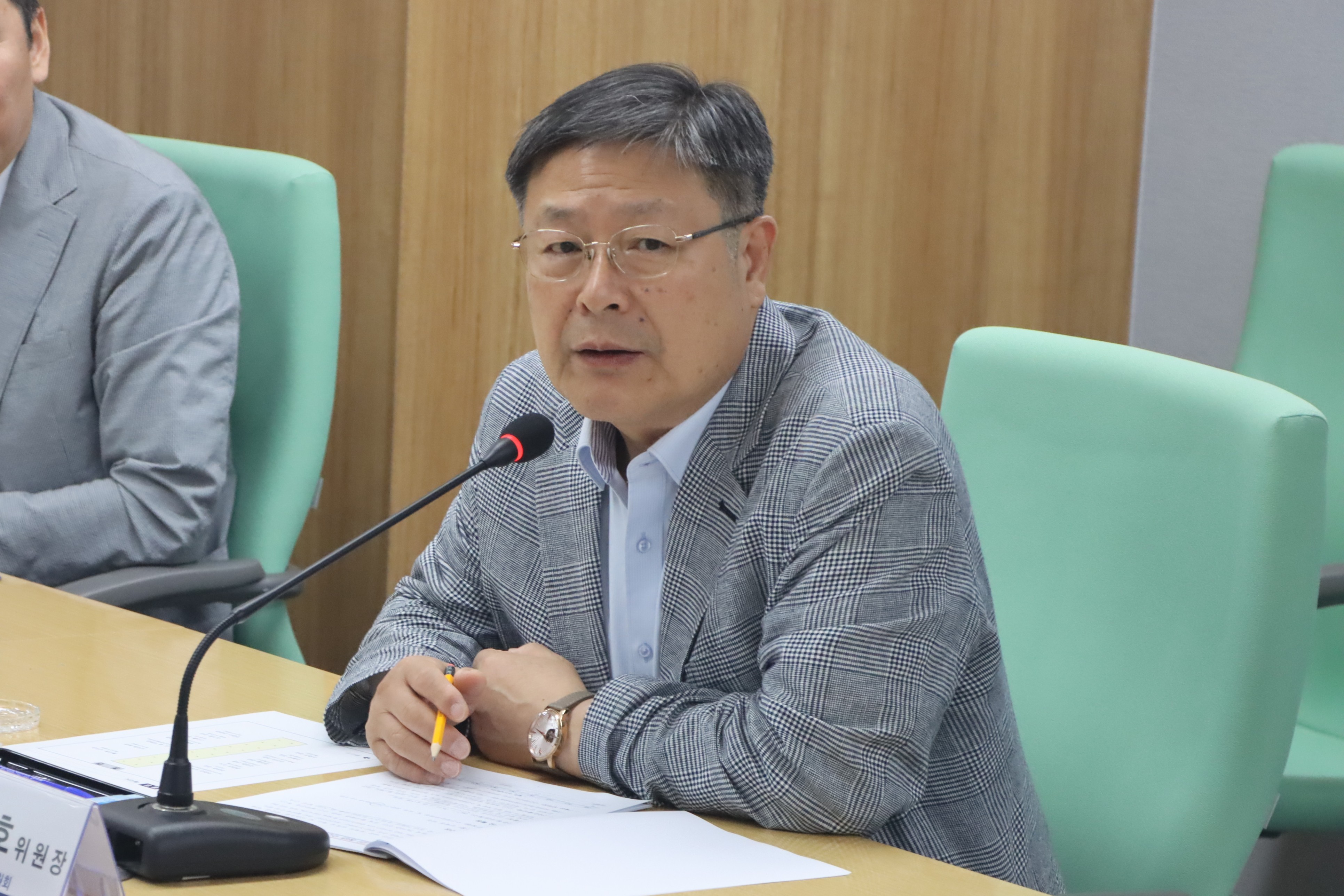 제1차 청년수산인 포럼 회의 이미지2 크게보기