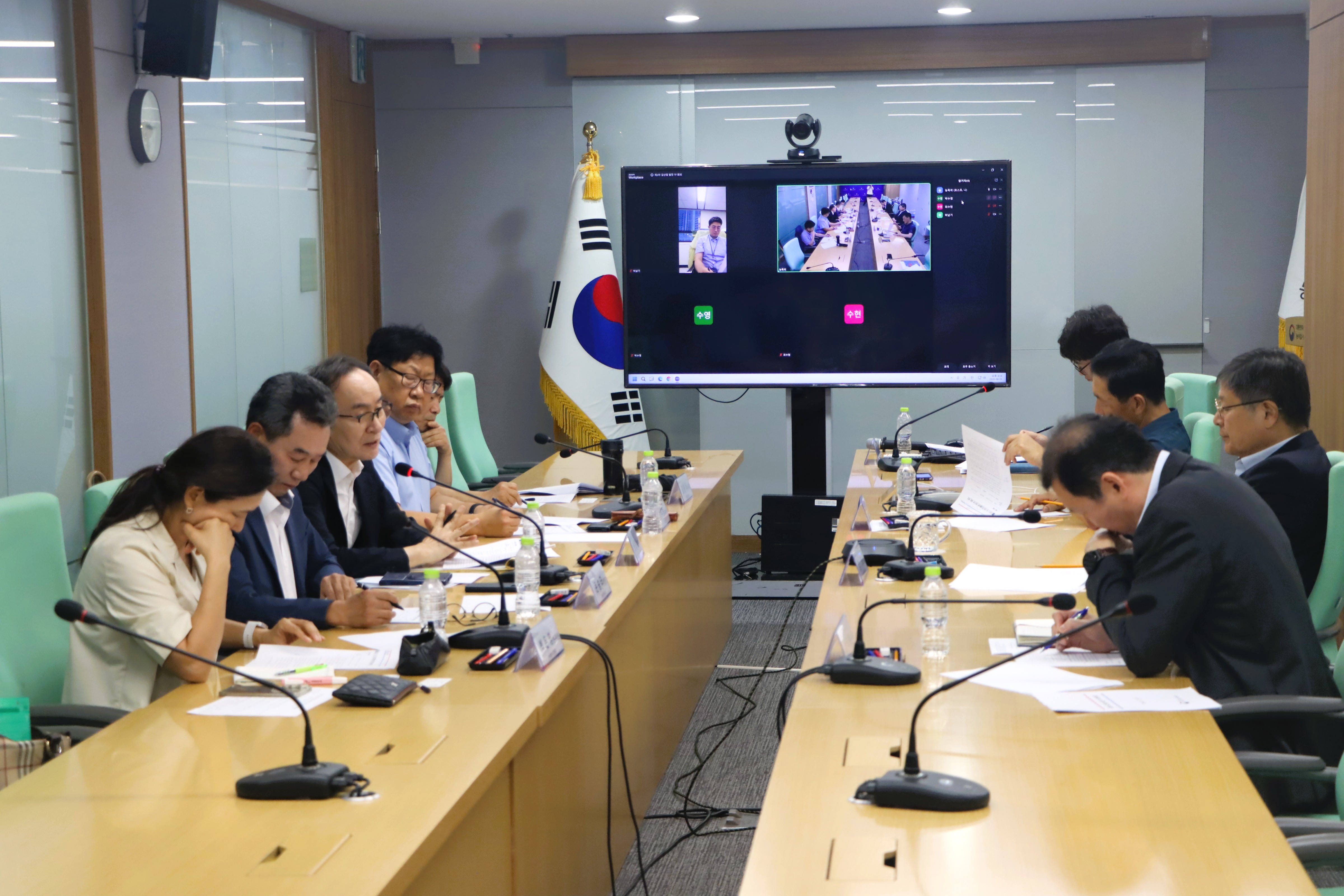 제2차 김산업 발전 TF 회의 이미지1 크게보기